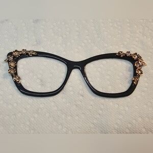 Custom Designed Topper For Pair Eyewear - WANDA